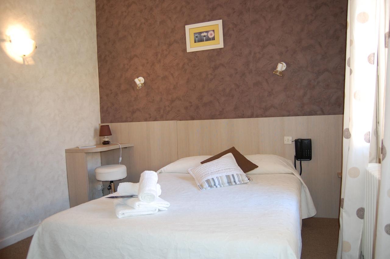 Hotel De La Plage 2 Etoiles Valras-Plage Eksteriør bilde